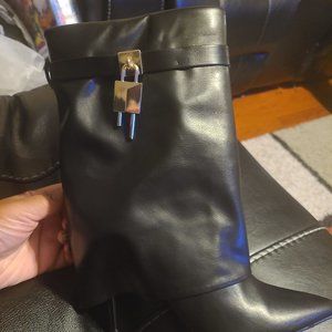 Beautiful Black Fold Down Boots